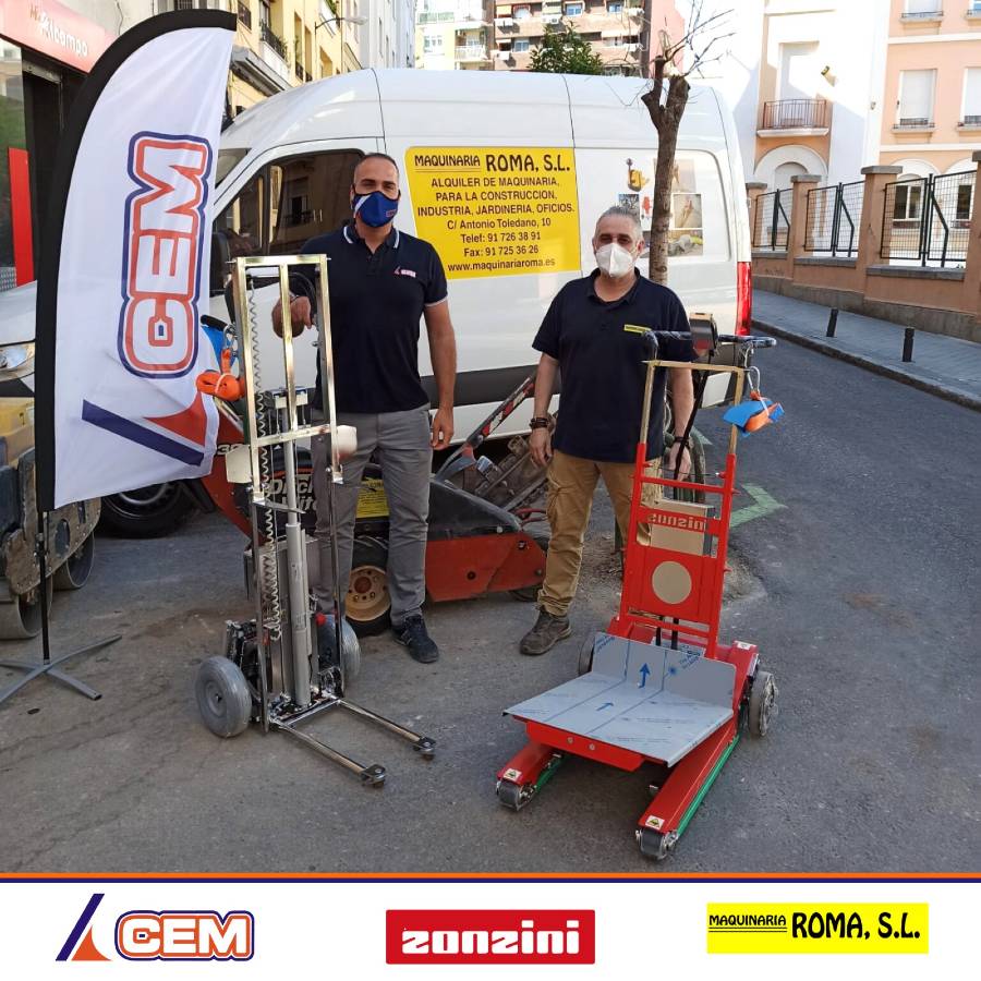 CEM Elevadores entrega tres elevadores a la empresa Maquinaria Roma en Madrid
